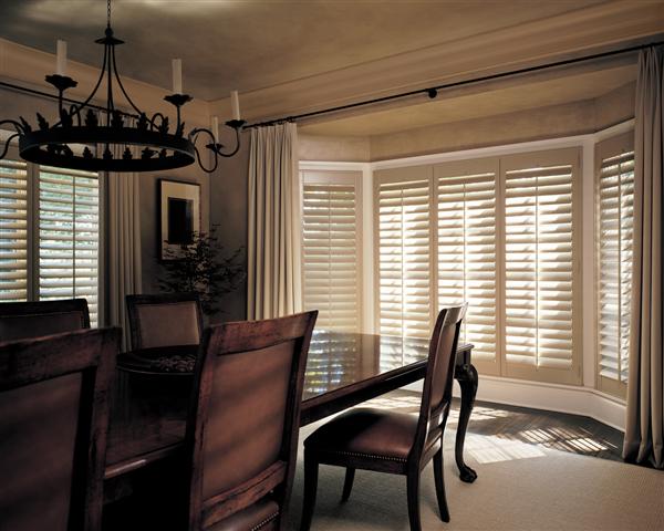 Plantation_Shutters_3